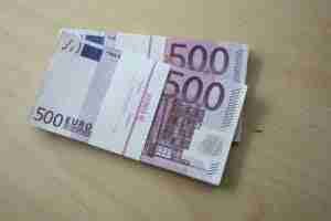 20000 unsecured loan bad credit euro cash notes in bundles